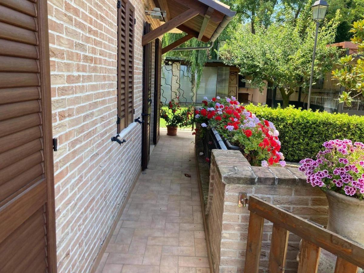 B&B Madonna Carradori Offagna Eksteriør billede