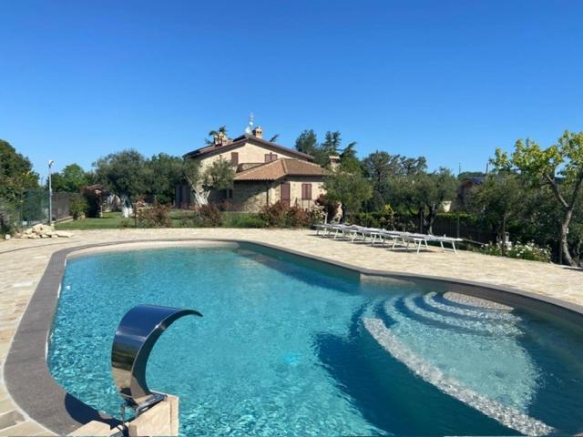 B&B Madonna Carradori Offagna Eksteriør billede