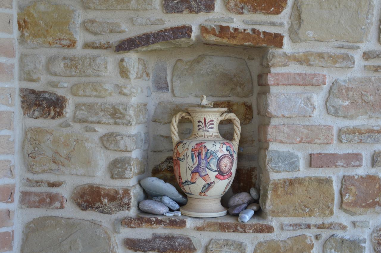 B&B Madonna Carradori Offagna Eksteriør billede